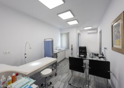 Iasis Medical Clinics Paros | ΙΑΣΙΣ Φωτογραφίες